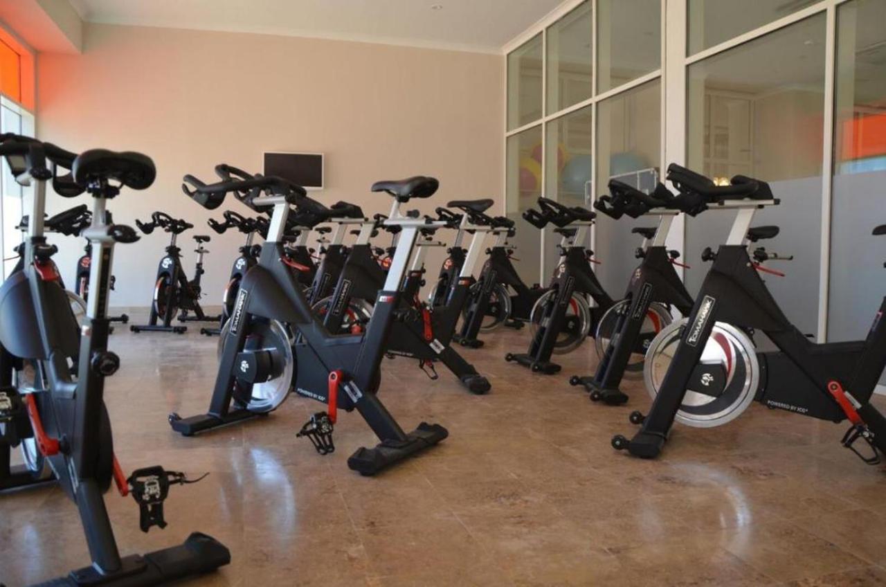 Andriake Club מלון 5*