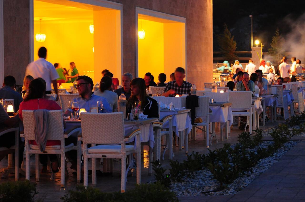 מלון Andriake Club 5*
